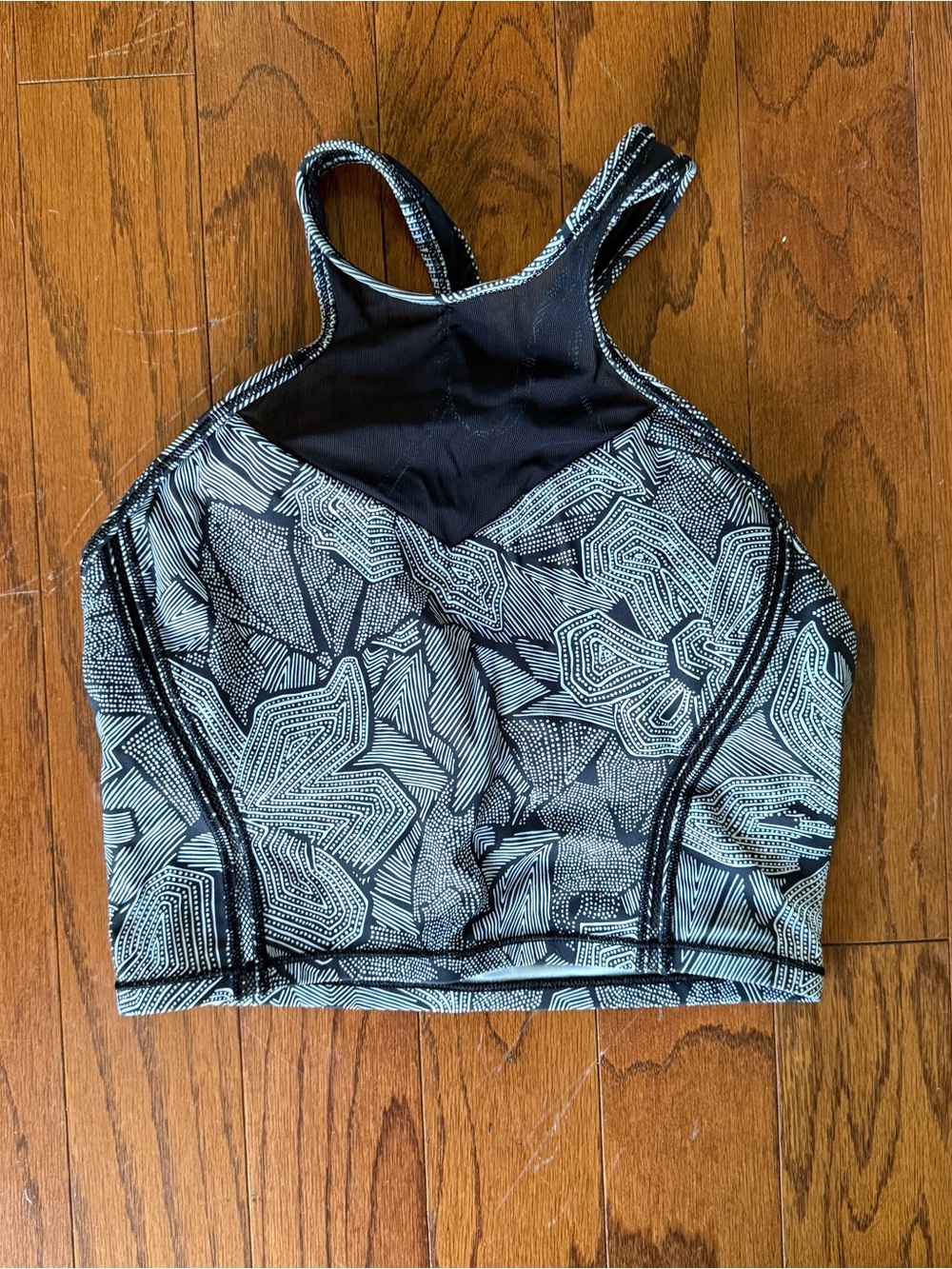 lululemon Black & White Patterned High-Neck Sports Bra Size 4